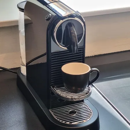 Maremar - Design - 2 Schlafzimmer - Luxus Boxspringbetten - Kueche - Highspeed Wifi - Arbeitsplaetze