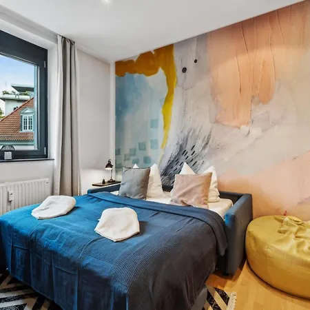 Maremar: Design With Luxury Beds And Workspace Apartment Braunschweig